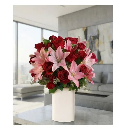 arreglo floral rosas y lirios guatemala